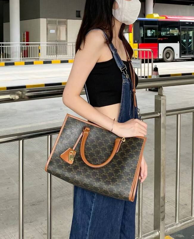 Celine shoulder bag — Premium Replica