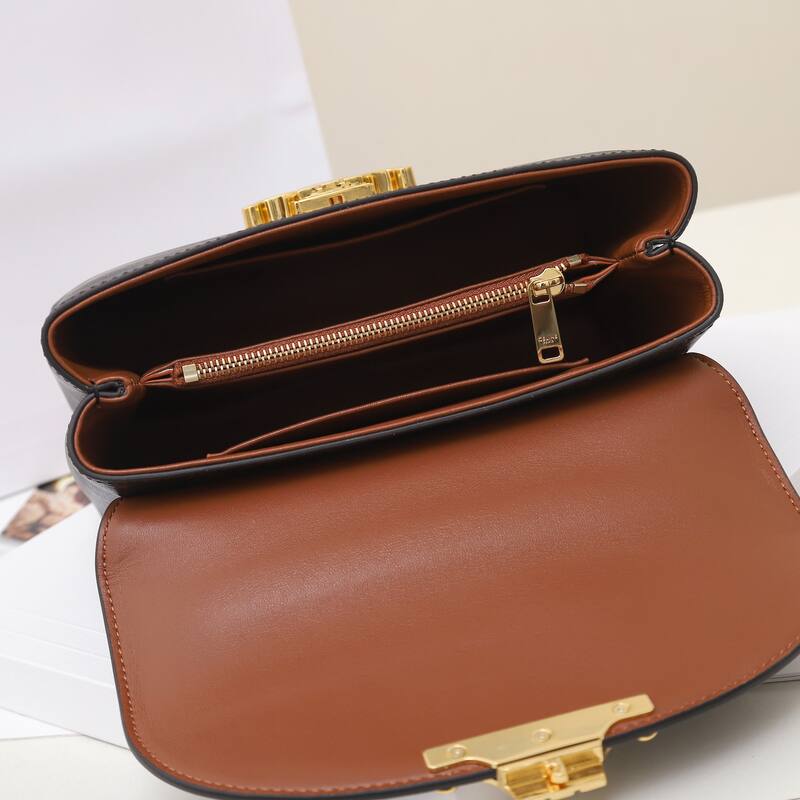 Celine shoulder bag — AAA Quality Replica