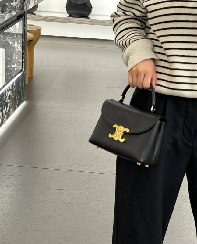 Celine shoulder bag — AAA Quality Replica