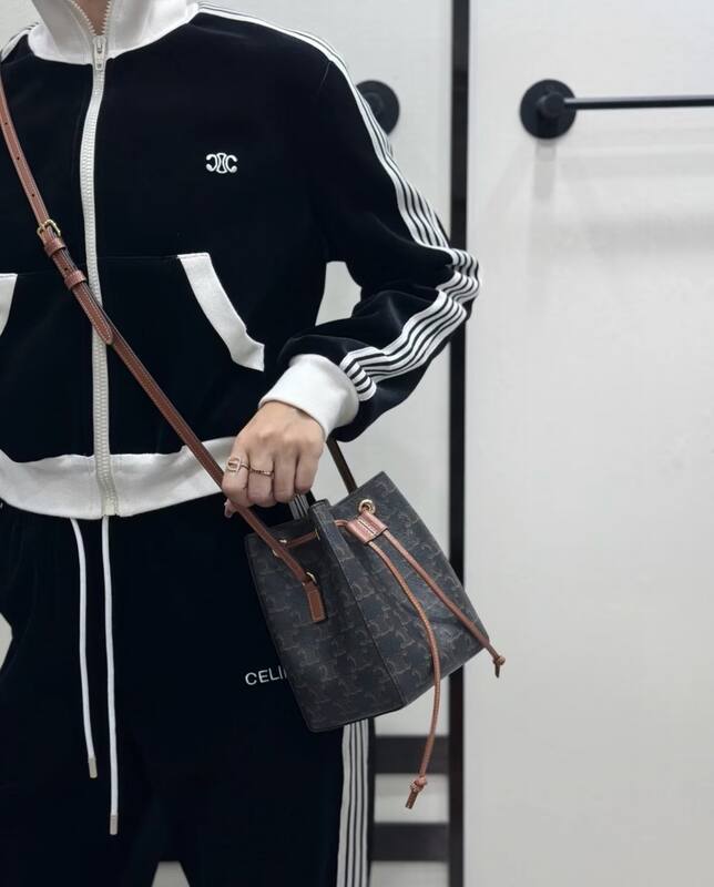 Celine shoulder bag — Top Quality Replica