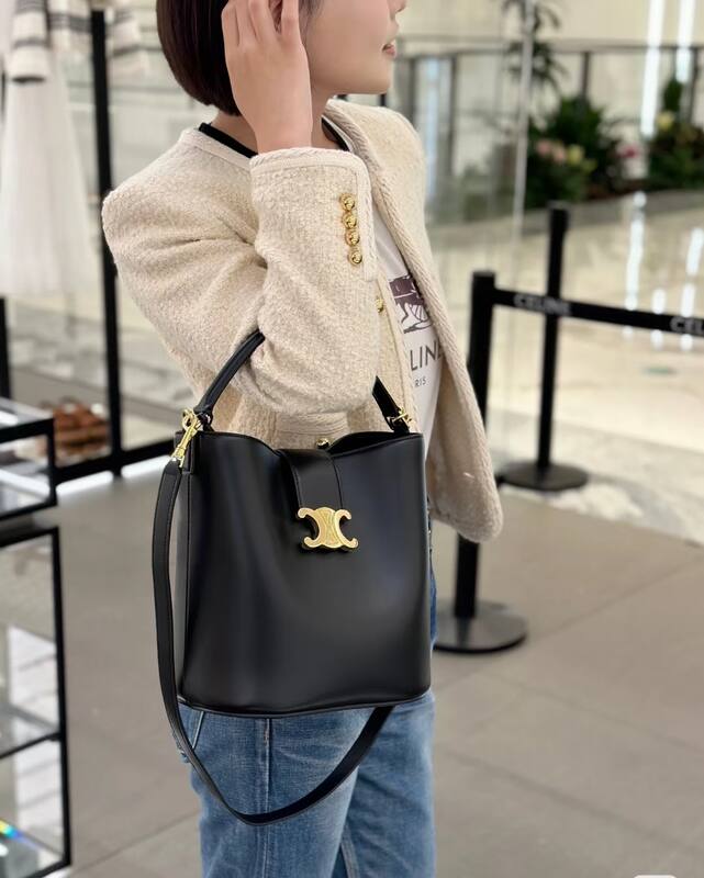 Celine shoulder bag — 1:1 Replica