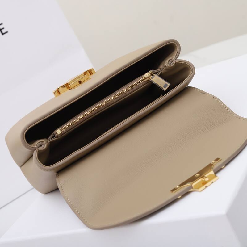 Celine shoulder bag — AAA Quality Replica