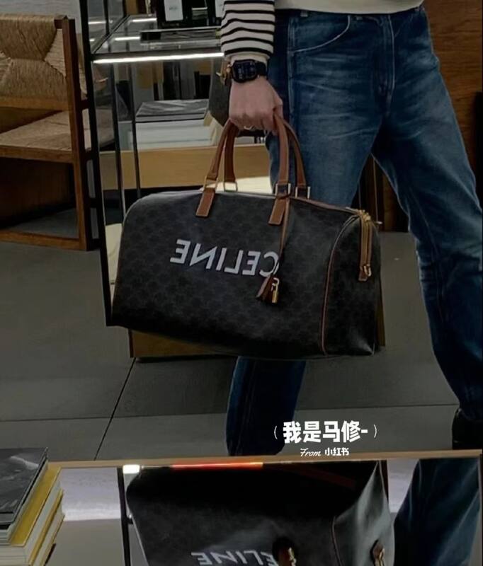 Celine shoulder bag — Top Quality Replica