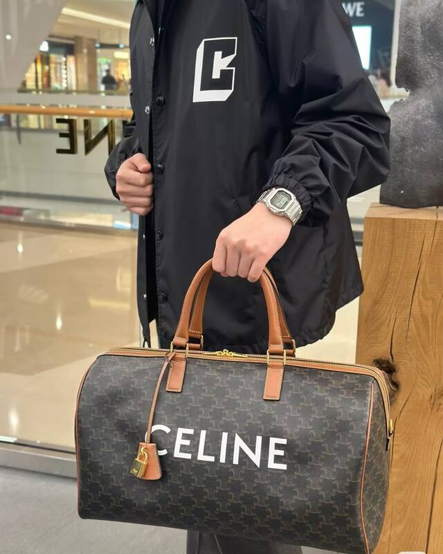Celine shoulder bag — Top Quality Replica