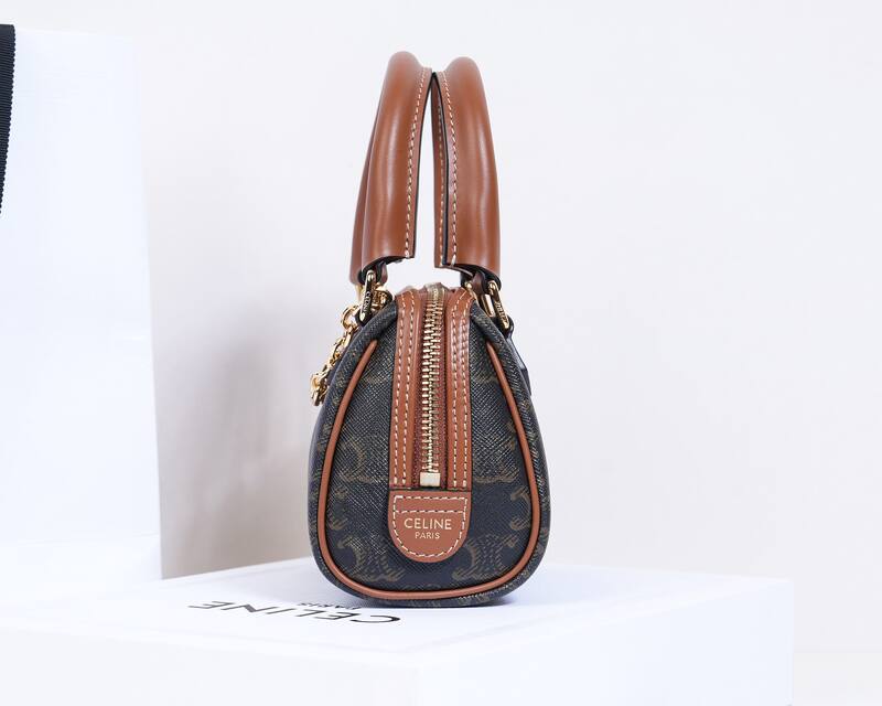 Celine shoulder bag — AAA Quality Replica