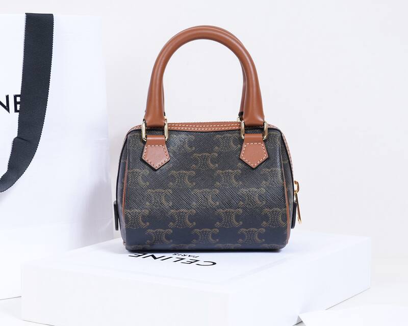 Celine shoulder bag — AAA Quality Replica