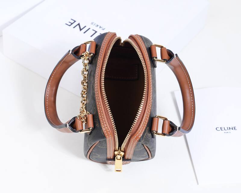 Celine shoulder bag — AAA Quality Replica