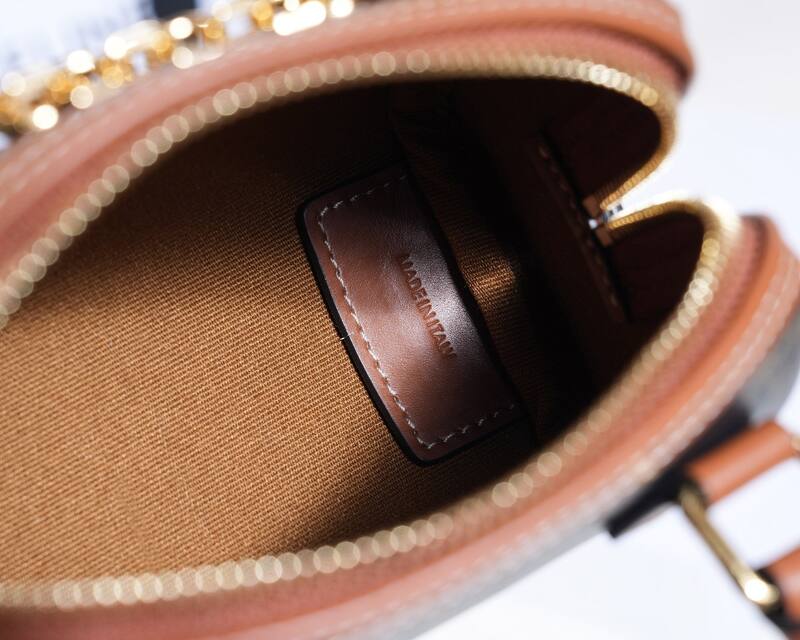 Celine shoulder bag — AAA Quality Replica