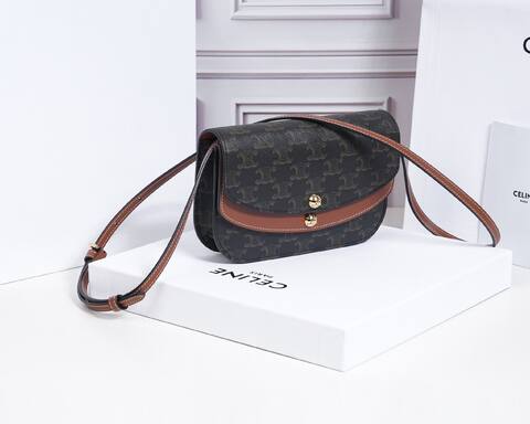 Celine shoulder bag 1 1 Replica