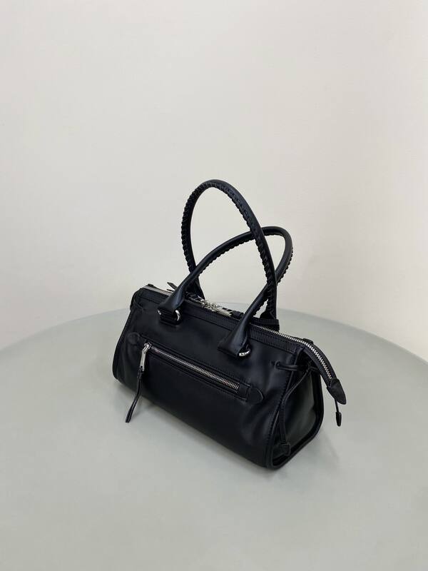 Miu Miu Black shoulder bag — AAA Quality Replica