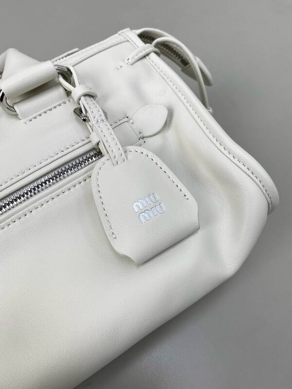 Miu Miu White shoulder bag — AAA Quality Replica