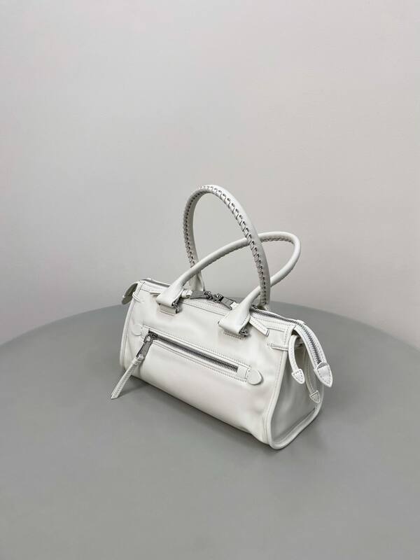 Miu Miu White shoulder bag — AAA Quality Replica