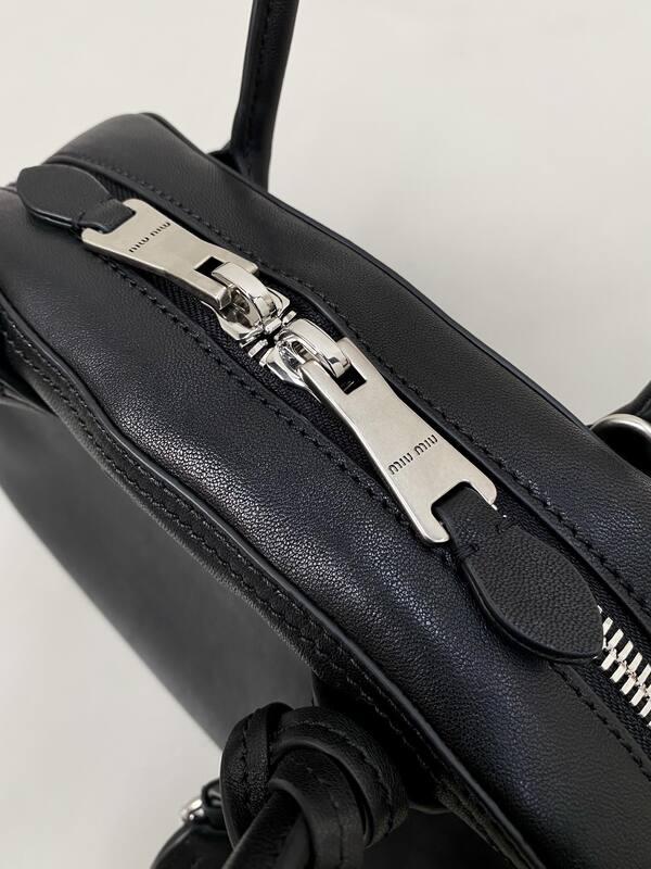 Miu Miu Black shoulder bag — Premium Replica