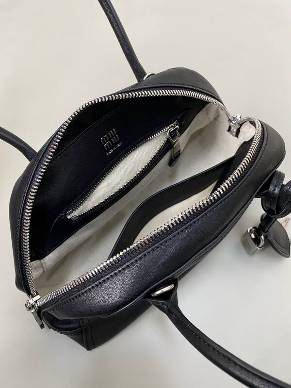 Miu Miu Black shoulder bag — Premium Replica
