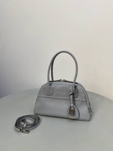 Miu Miu Gray 18x12cm shoulder bag 1 1 Replica