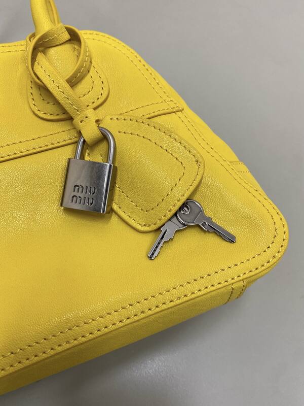 Miu Miu shoulder bag — AAA Quality Replica