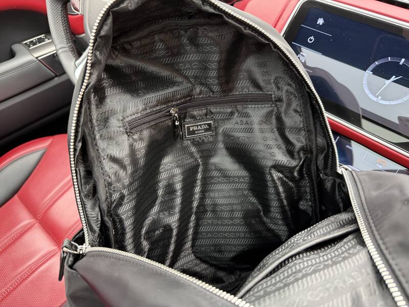 Prada Nylon black 30x36x13cm backpack — 1:1 Replica