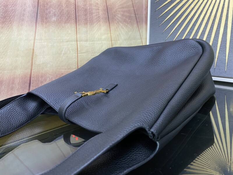 Saint Laurent everyday — Premium Replica