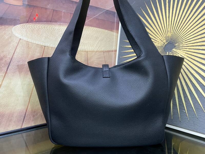 Saint Laurent everyday — Premium Replica