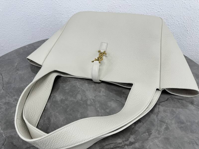 Saint Laurent everyday — Premium Replica