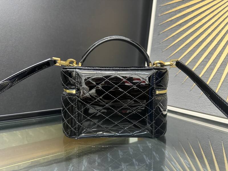 Saint Laurent everyday — 1:1 Replica
