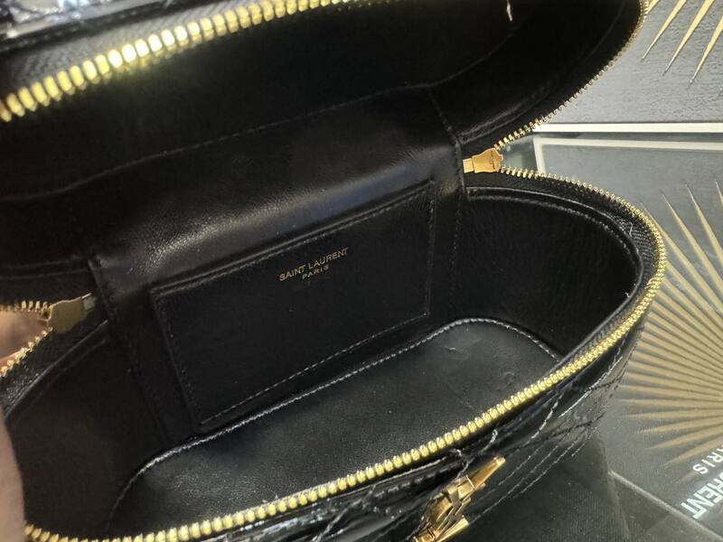 Saint Laurent everyday — 1:1 Replica