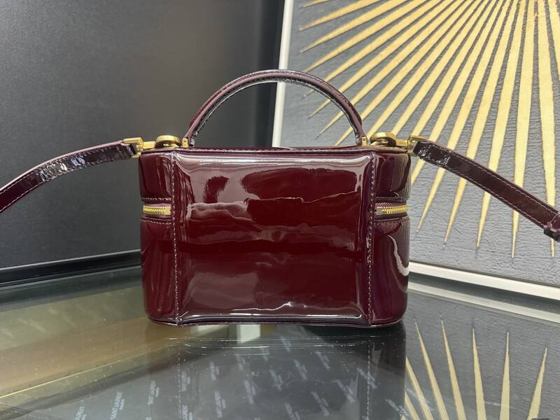 Saint Laurent everyday — Top Quality Replica
