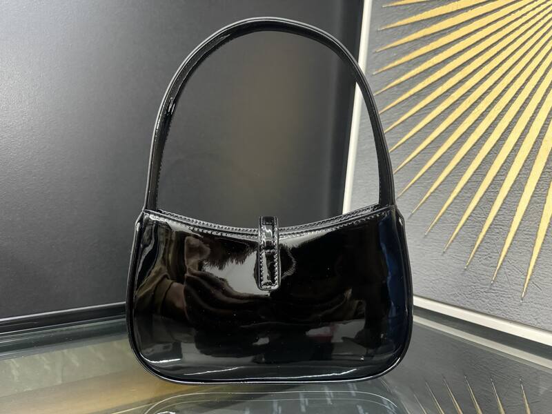 Saint Laurent everyday — 1:1 Replica