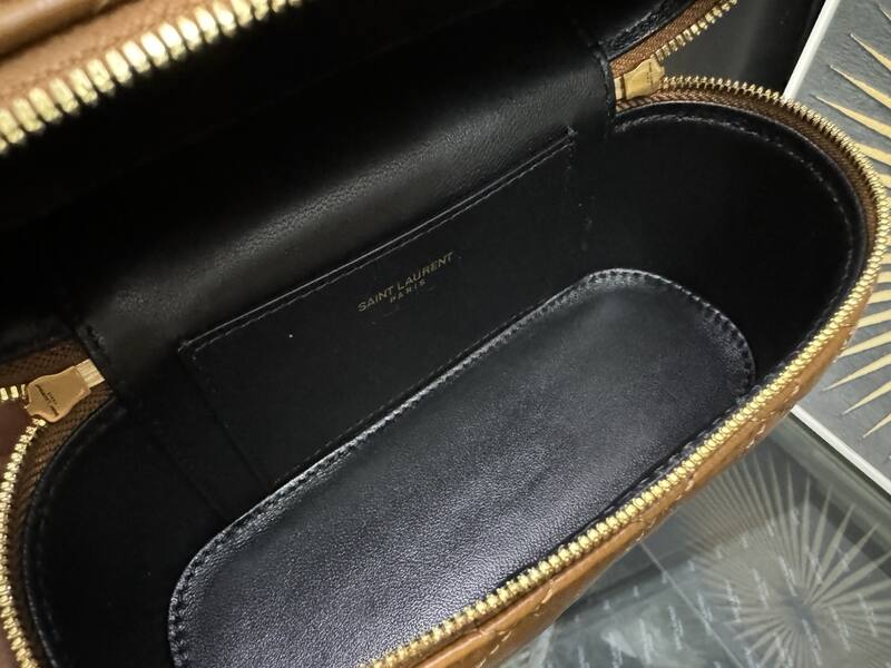 Saint Laurent everyday — 1:1 Replica