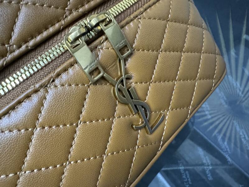 Saint Laurent everyday — 1:1 Replica