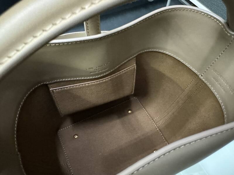 Saint Laurent everyday — 1:1 Replica