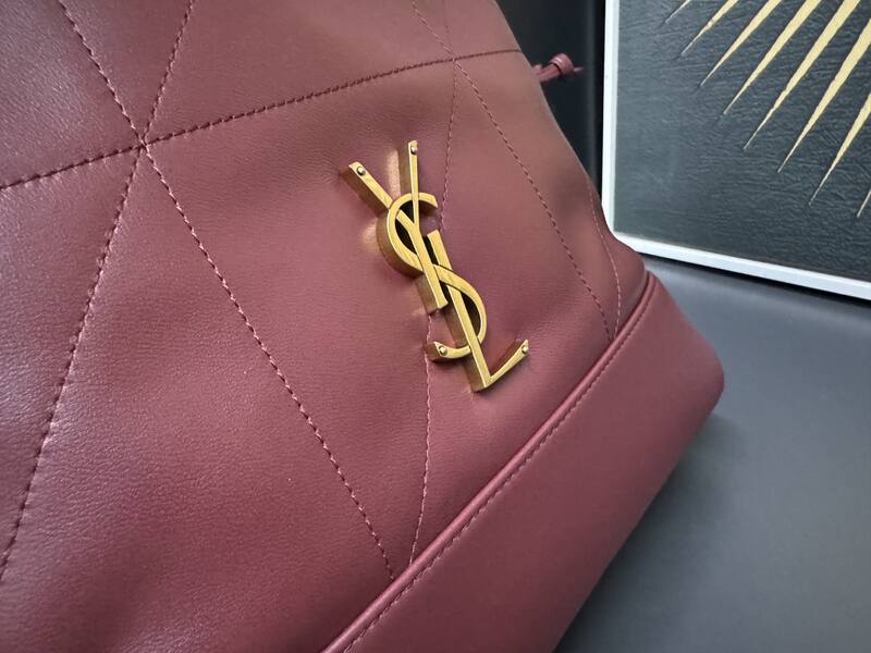 Saint Laurent Large everyday — Premium Replica