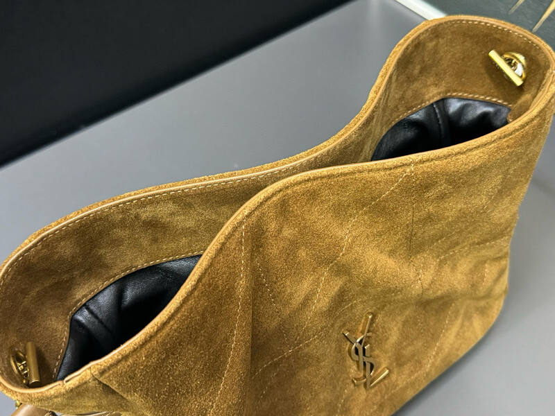 Saint Laurent everyday — 1:1 Replica