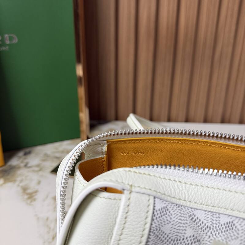 Goyard White shoulder bag — 1:1 Replica