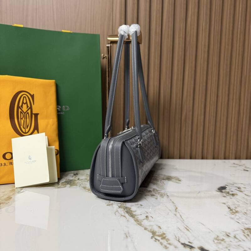 Goyard Grey shoulder bag — Top Quality Replica