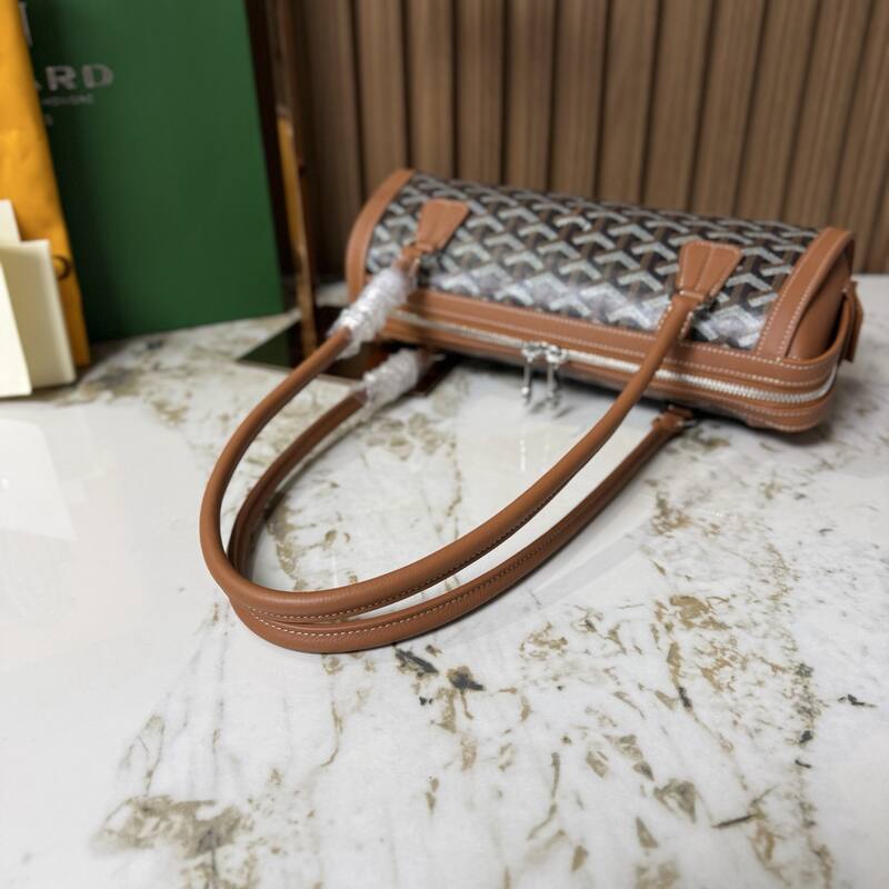 Goyard Black shoulder bag — AAA Quality Replica