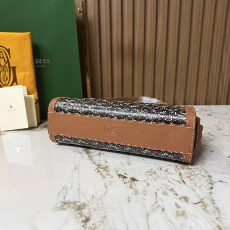 Goyard Black shoulder bag — AAA Quality Replica