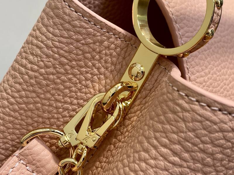 Louis Vuitton M28197 Pink BB crossbody — Premium Replica