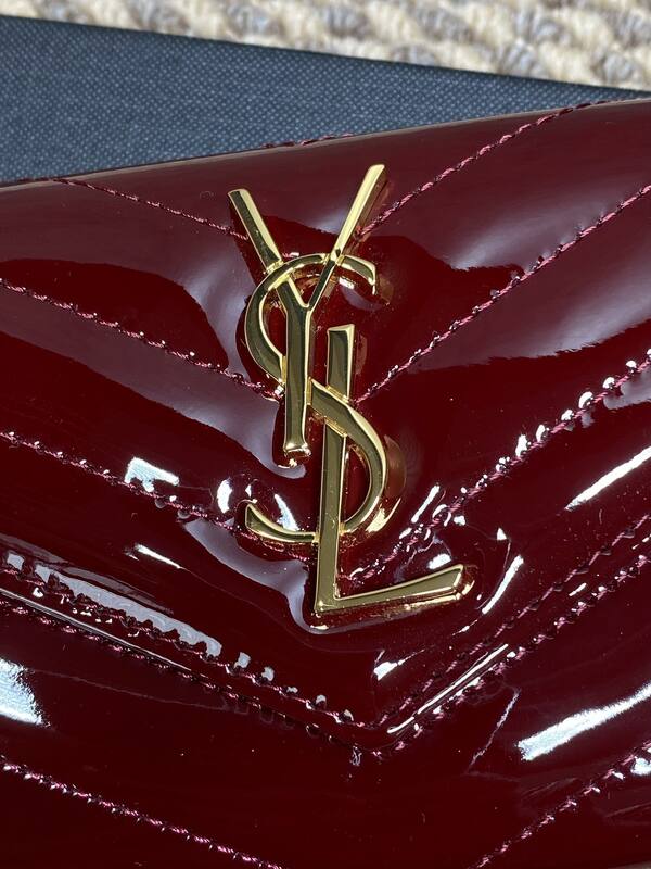Saint Laurent Monogram Burgundy patent leather evening — Top Quality Replica