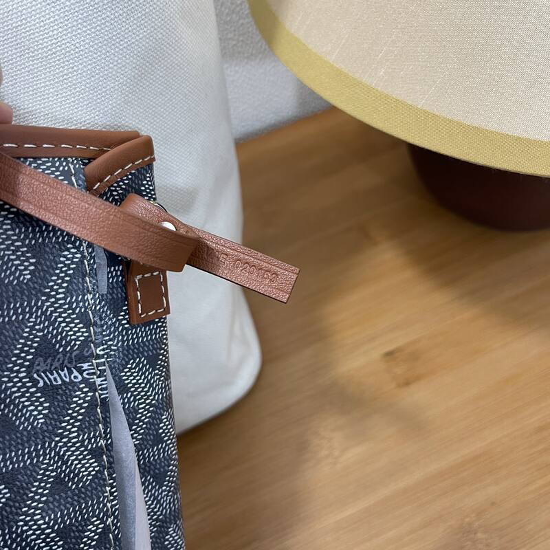 Goyard Brown 25x18x10cm shoulder bag — Premium Replica