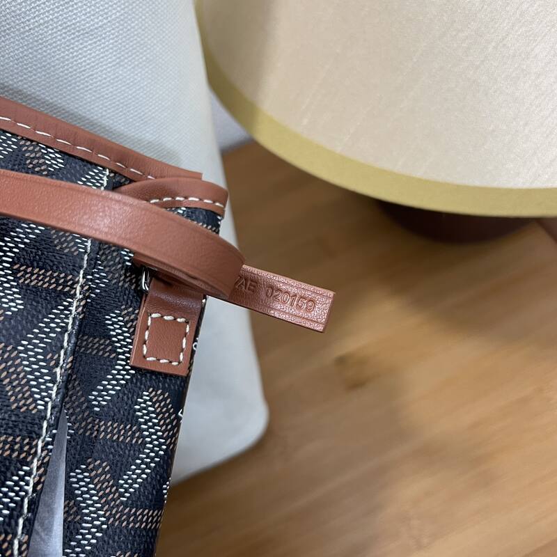 Goyard Brown shoulder bag — AAA Quality Replica