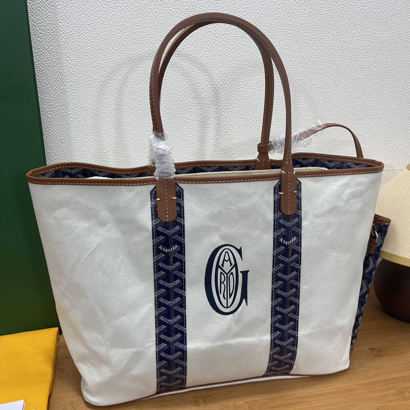 Goyard Brown shoulder bag — Top Quality Replica