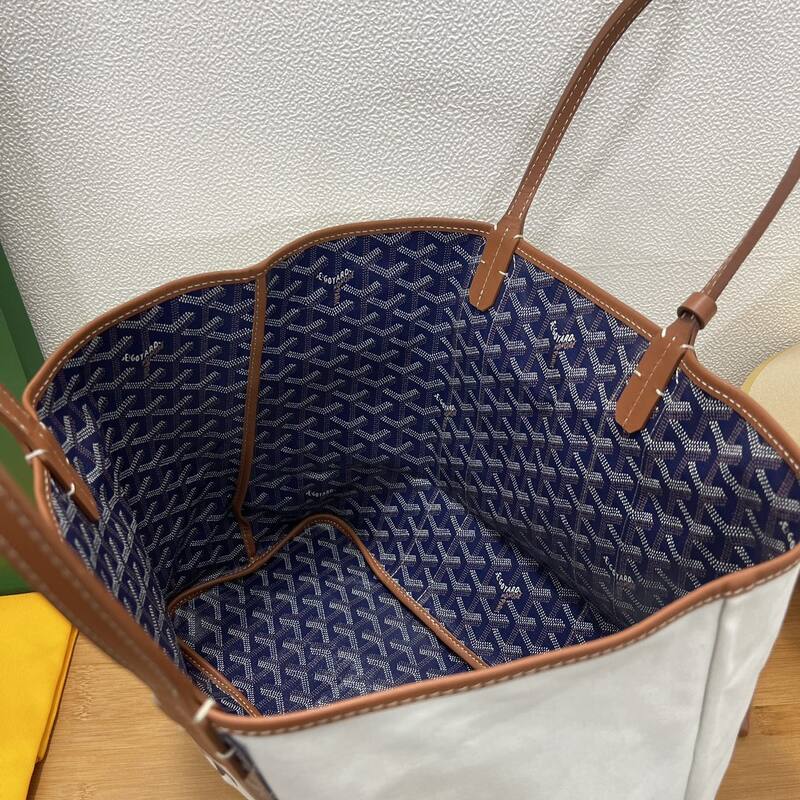 Goyard Brown shoulder bag — Top Quality Replica