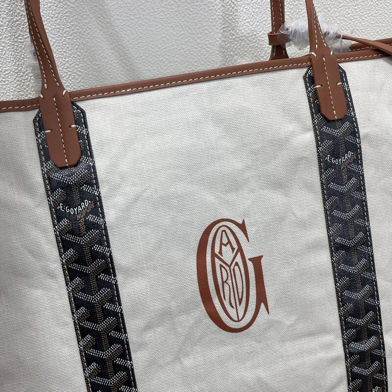 Goyard Brown shoulder bag — AAA Quality Replica