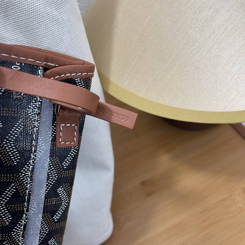 Goyard Brown shoulder bag — AAA Quality Replica