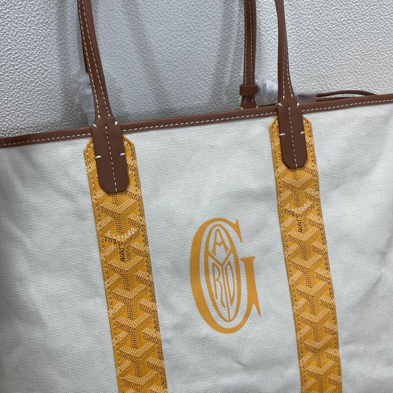 Goyard Brown 25x18x10cm shoulder bag — AAA Quality Replica