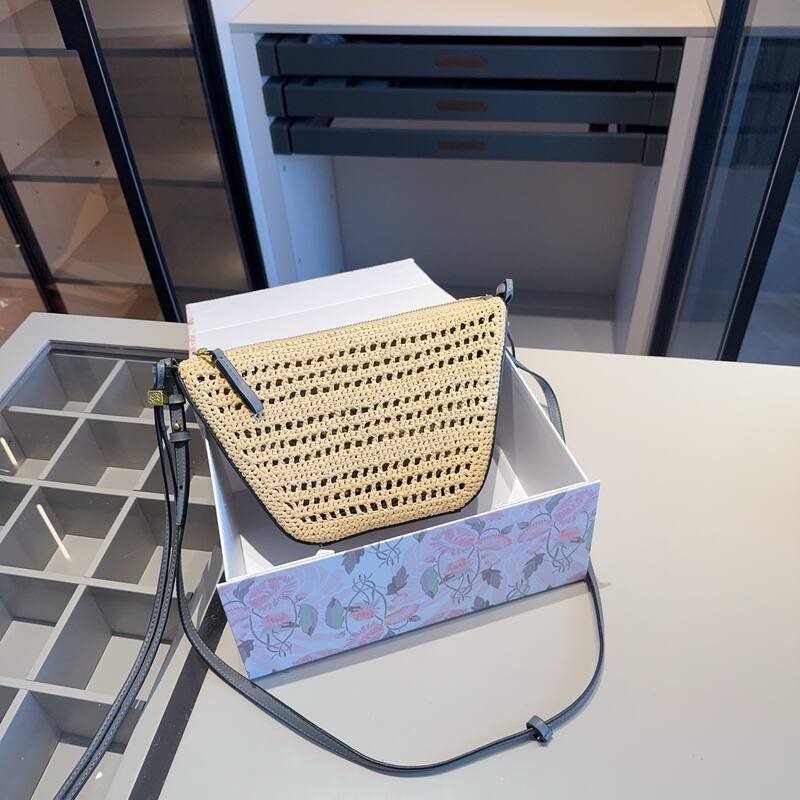 Loewe Brown shoulder bag — 1:1 Replica