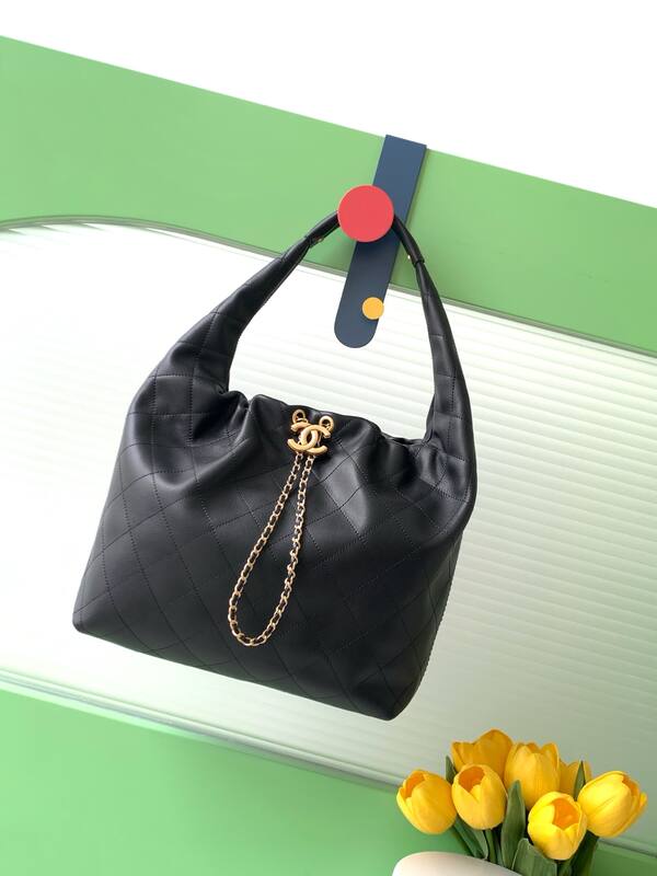 Chanel Hobo Black shoulder — Top Quality Replica