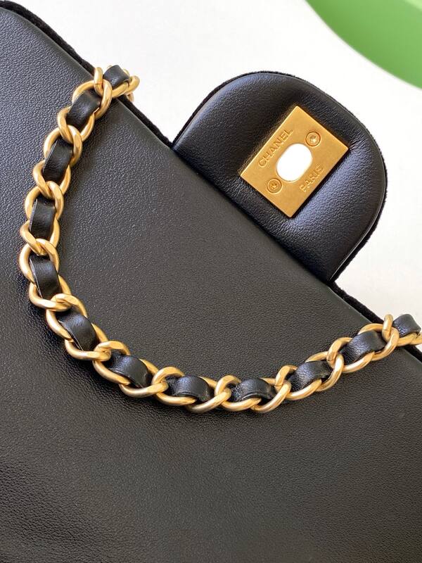 Chanel CF Black shoulder — Premium Replica