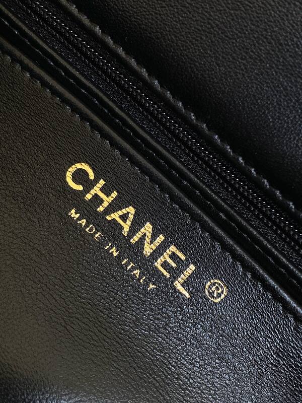 Chanel CF Black shoulder — Premium Replica
